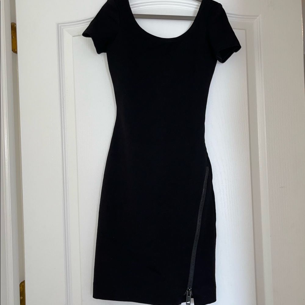 Aritzia Talula Zip Mini Dress - size xxs